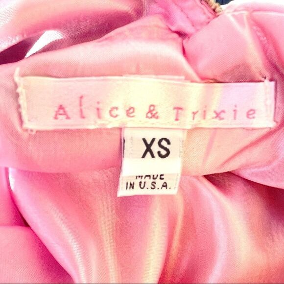 Alice & Trixie Paisley Silk Sleeveless Blouse - Picture 6 of 7